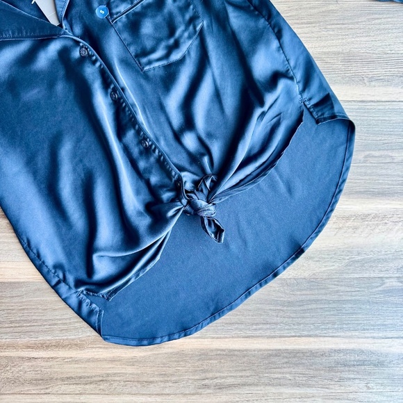 Abercrombie & Fitch Navy Blue Long Sleeves Tie-Front Silk Collar Blouse – Size S - Picture 10 of 12